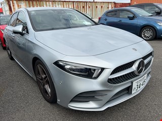 MERCEDES-BENZ A180 *AMG LINE Premium* | 2019/'20 | PETROL TURBO | AUTOMATIC | TOP SPEC. | LIKE NEW