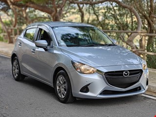 MAZDA DEMIO Skyactive *15S PACKAGE* | 2019/'20 | AUTOMATIC | LOW KM | LIKE NEW - JUST IN!