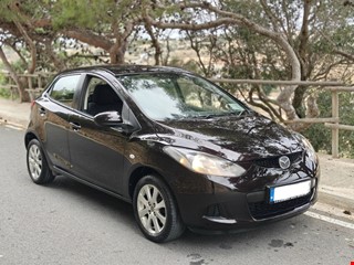 2009/'10 | MAZDA 2 | 13 PETROL | MANUAL | *TA MALTA* | LOW KM | LIKE NEW