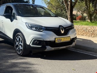 2019/'20 | RENAULT CAPTUR 'Initiale Paris' | TA MALTA | 'TOP SPEC. MODEL' | LOW KM | LIKE NEW!