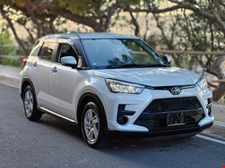 TOYOTA RAIZE *G PACKAGE* | 2020/'21 | LOW KM | AUTOMATIC | LIKE NEW - JUST IN